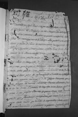 Sobre instancias de los curas rectores de la catedral y parroquia de la Encarnación, reclamando providencias para la diócesis.